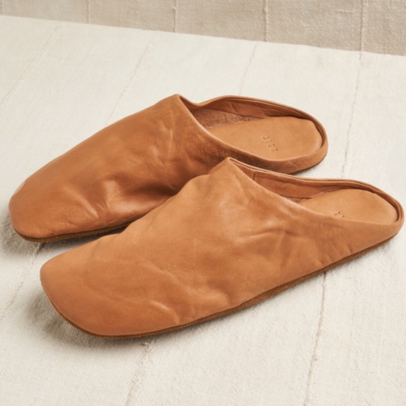 FEIT Other - New in Box FEIT leather Indoor slipper Size 46 / 13. Soft Leather and Suede